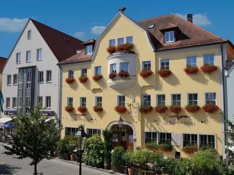 Hotel Adlerbräu Gunzenhausen geschmückt für Silvesterfestlichkeiten